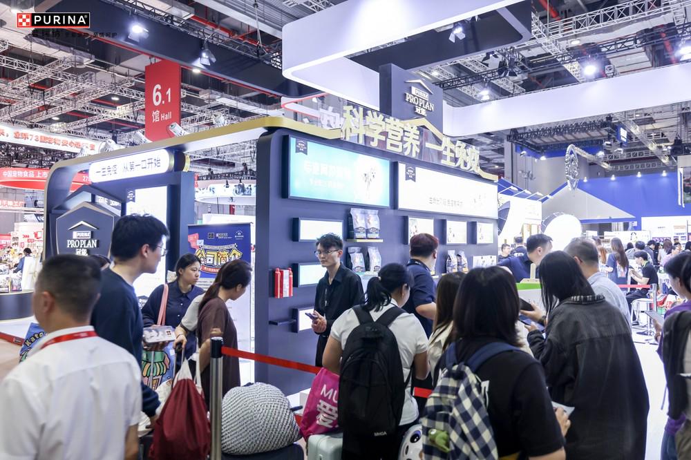 科学营养、一生免疫冠能携宠物全生命周期健康解决方案闪耀它博会(图1)